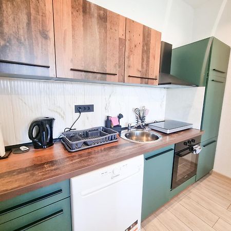 Apartmani 1 Pinezici エクステリア 写真